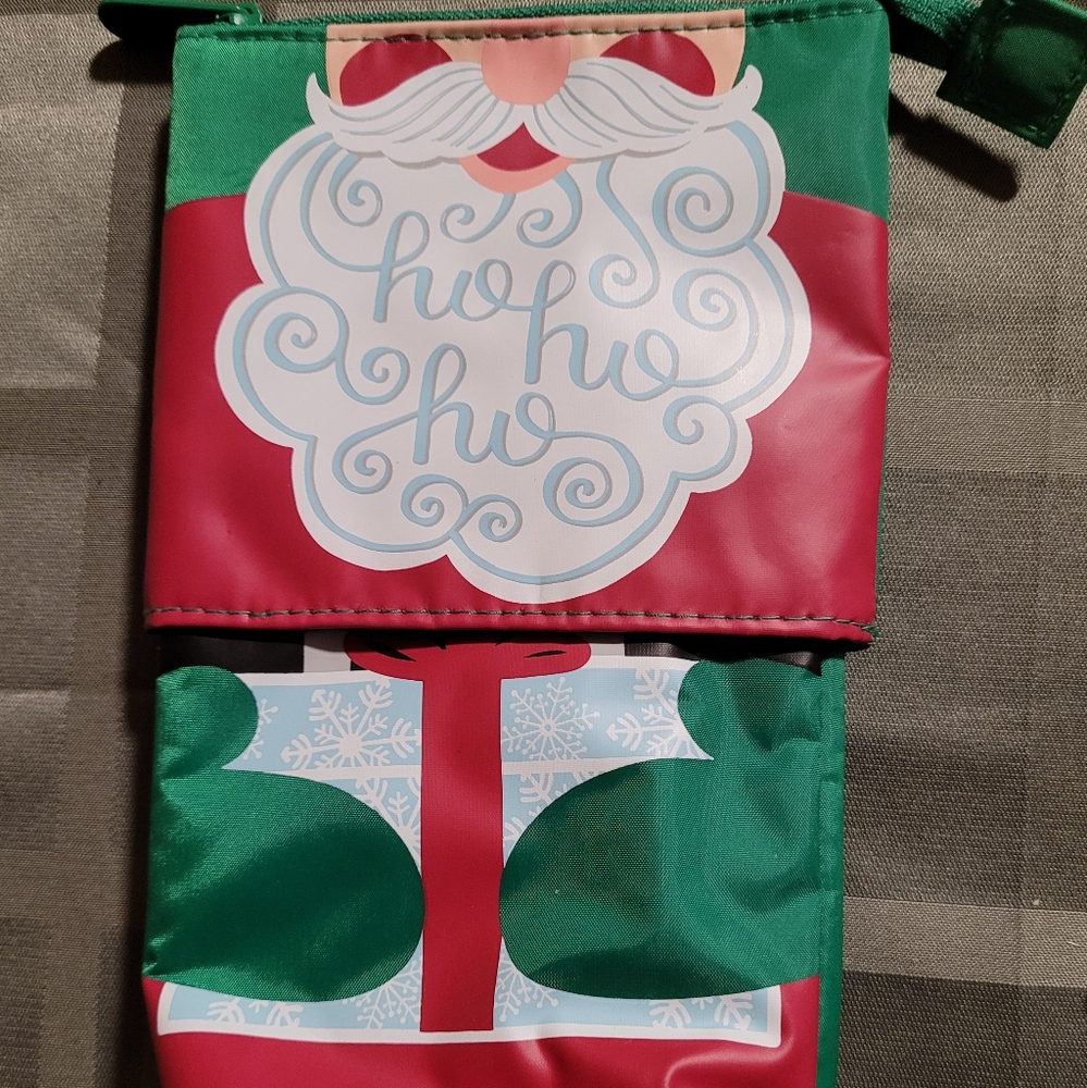 31 Hide and seek pouch